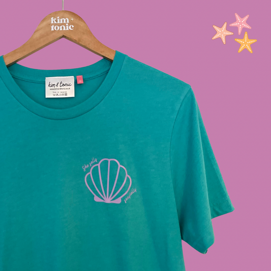 She Sells Seashells T-shirt